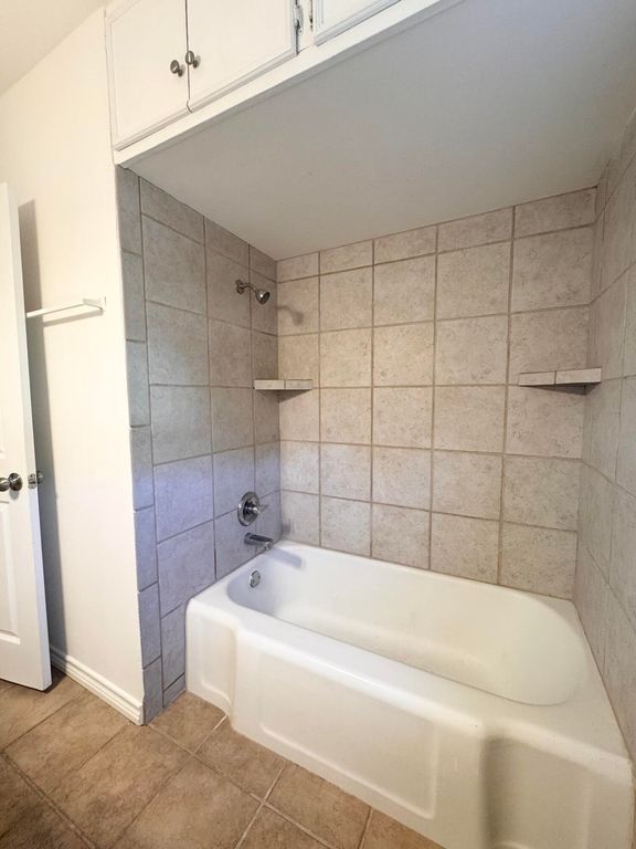 Image 20 of property listing at 2102 Live Oak Street, San Angelo, TX 76901