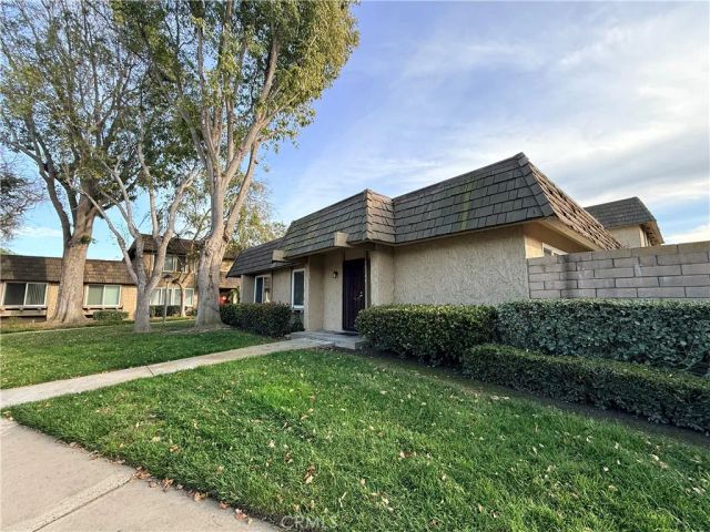 18246 Big Ben Court, Fountain Valley, CA 92708