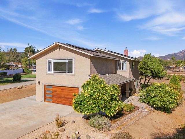 23638 Barrego Way, Ramona, CA 92065