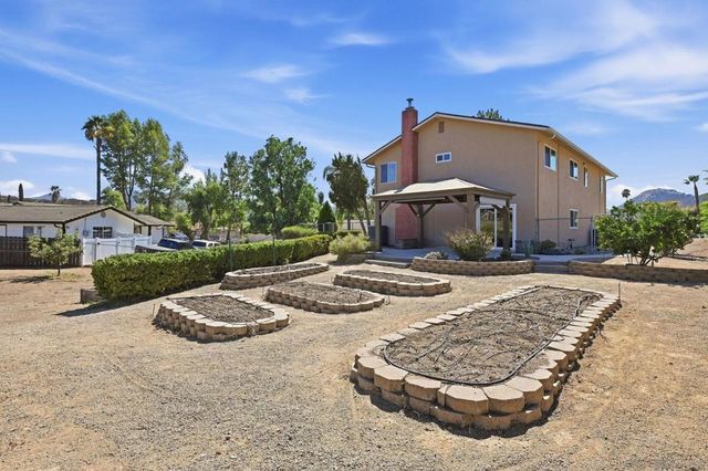 23638 Barrego Way, Ramona, CA 92065
