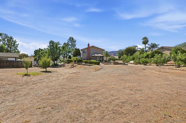 23638 Barrego Way, Ramona, CA 92065