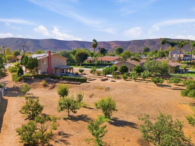 23638 Barrego Way, Ramona, CA 92065