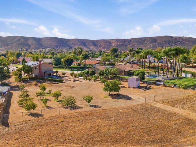 23638 Barrego Way, Ramona, CA 92065