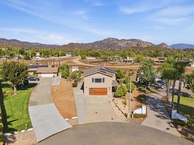 23638 Barrego Way, Ramona, CA 92065