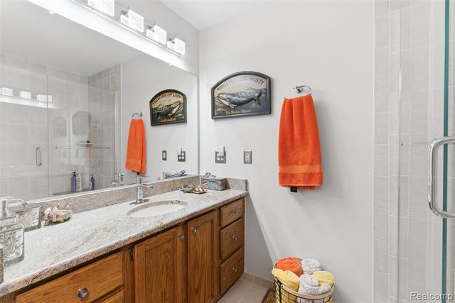 7706 Gunnison Court, Brighton, MI 48114