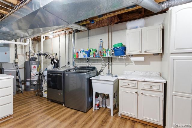 7706 Gunnison Court, Brighton, MI 48114