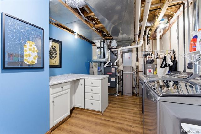 7706 Gunnison Court, Brighton, MI 48114