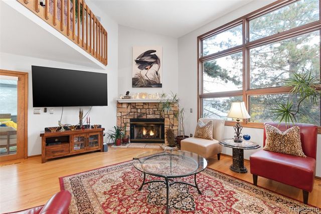 7706 Gunnison Court, Brighton, MI 48114