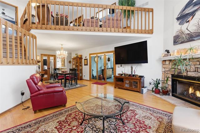 7706 Gunnison Court, Brighton, MI 48114