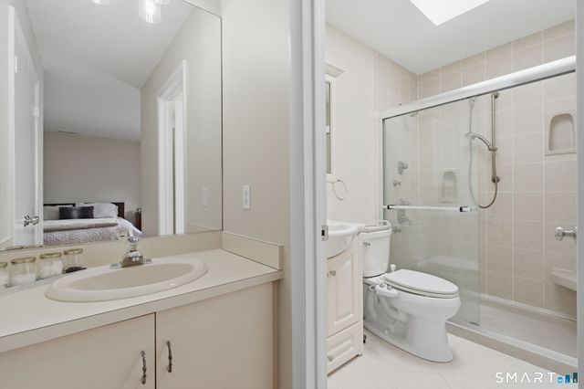 2437 Bedford Street C17, Stamford, CT 06905