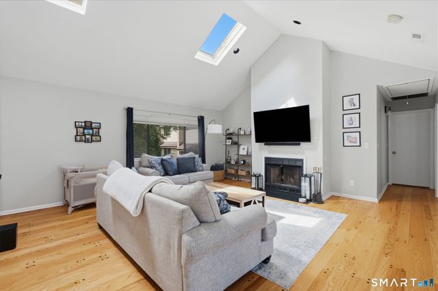 2437 Bedford Street C17, Stamford, CT 06905