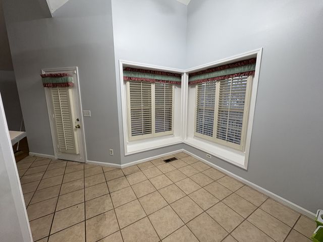 903 Jennifer Ct, Murfreesboro, TN 37129