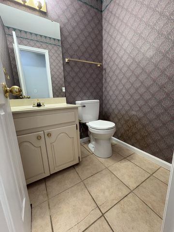 903 Jennifer Ct, Murfreesboro, TN 37129