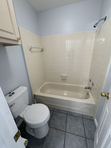 903 Jennifer Ct, Murfreesboro, TN 37129