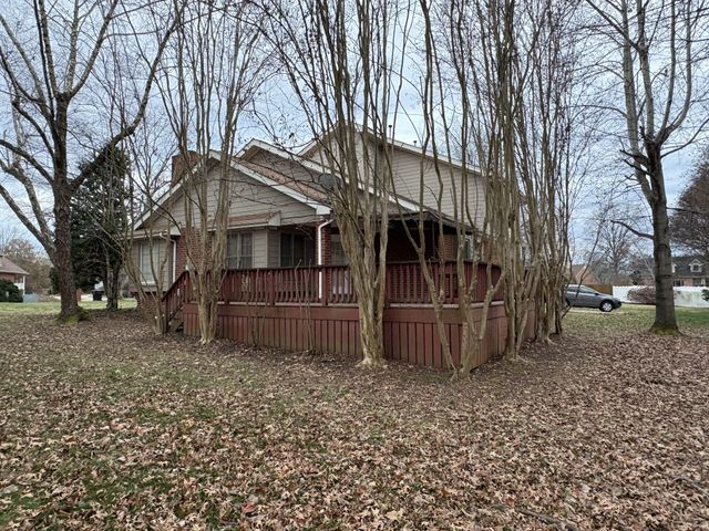 903 Jennifer Ct, Murfreesboro, TN 37129