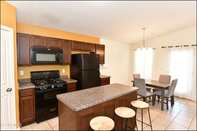 10661 CANYON SAGE Drive, El Paso, TX 79924