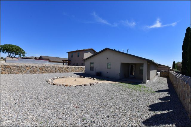 10661 CANYON SAGE Drive, El Paso, TX 79924