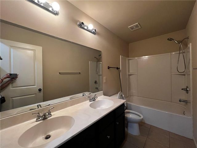 750 Village Field Court, Suwanee, GA 30024