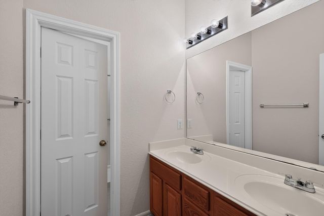 8807 Wenona Walk, Missouri City, TX 77459