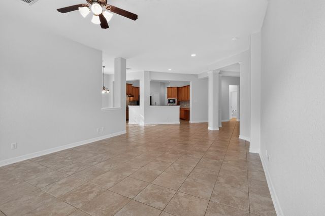 8807 Wenona Walk, Missouri City, TX 77459