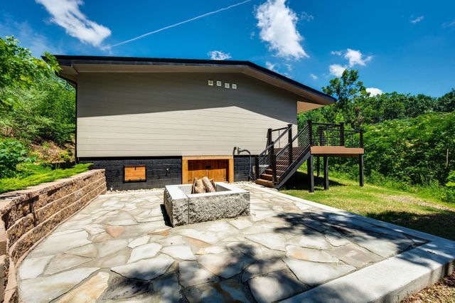 8519 McCrory Ln, Nashville, TN 37221