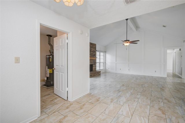 231 Any Way Street, Lake Jackson, TX 77566
