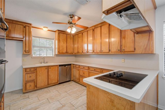 231 Any Way Street, Lake Jackson, TX 77566