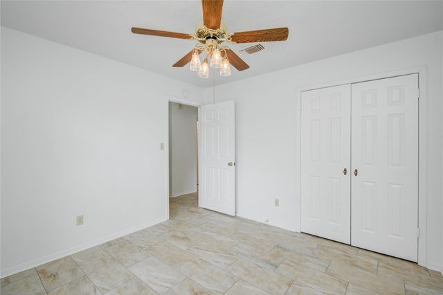 231 Any Way Street, Lake Jackson, TX 77566