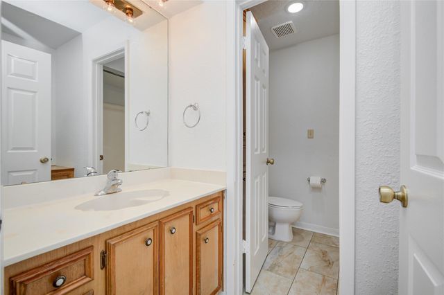 231 Any Way Street, Lake Jackson, TX 77566