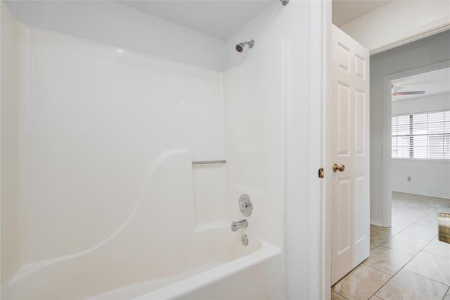 231 Any Way Street, Lake Jackson, TX 77566