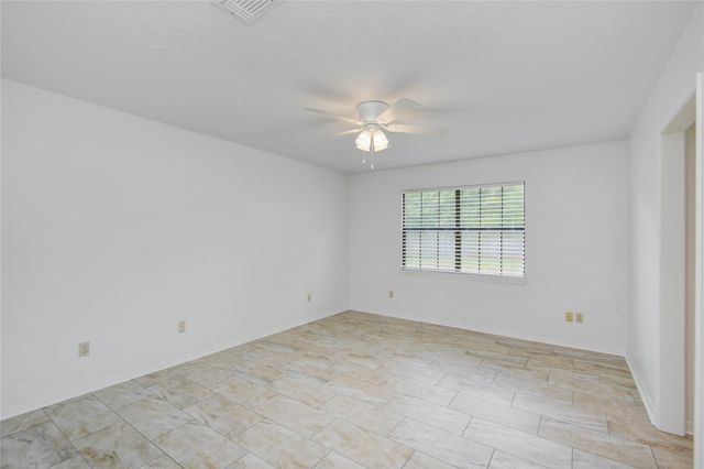 231 Any Way Street, Lake Jackson, TX 77566