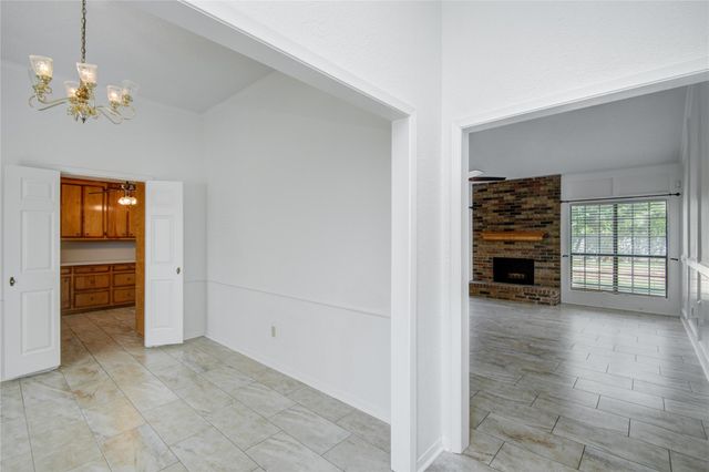 231 Any Way Street, Lake Jackson, TX 77566