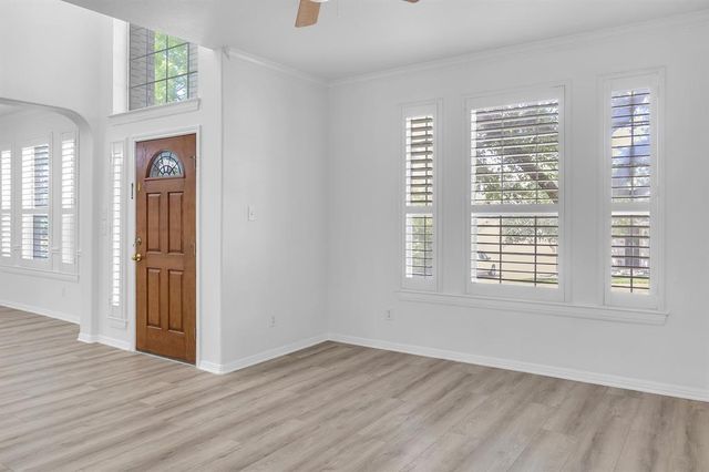 2604 Sterling Panorama CT, Austin, TX 78738