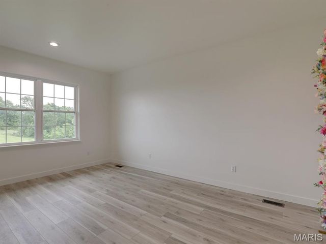 10755 SSR-H, Hannibal, MO 63401