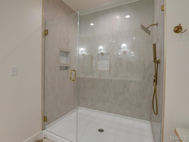 10755 SSR-H, Hannibal, MO 63401
