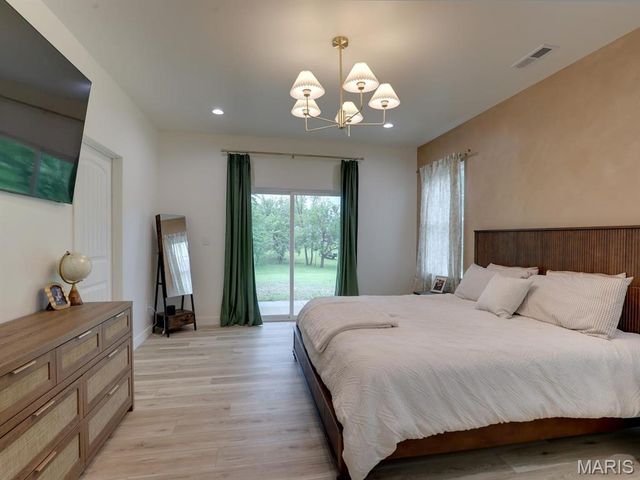 10755 SSR-H, Hannibal, MO 63401