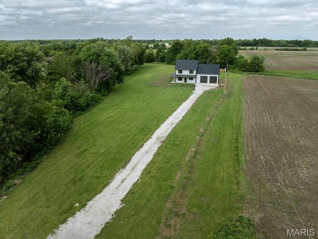 10755 SSR-H, Hannibal, MO 63401