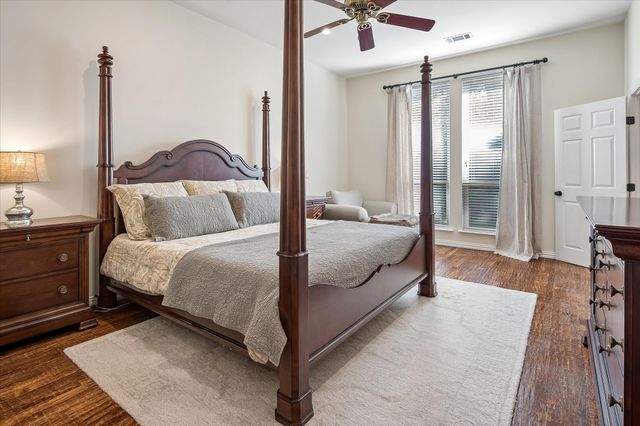 2701 Hidden Lake Drive, Grapevine, TX 76051