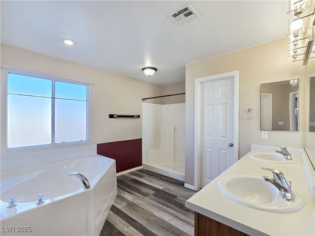 190 Mondale Court, Pahrump, NV 89048