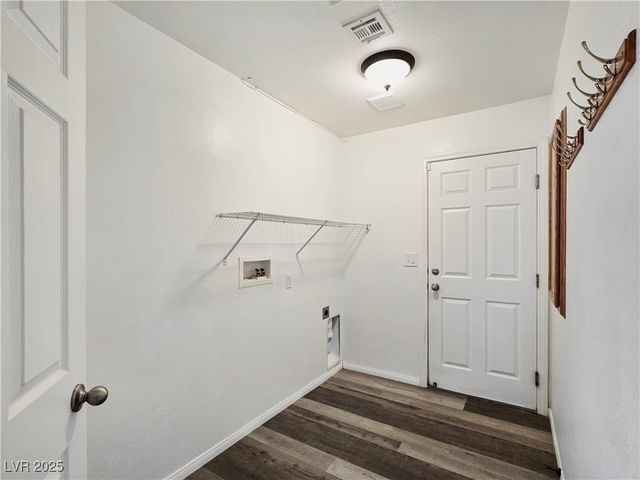 190 Mondale Court, Pahrump, NV 89048