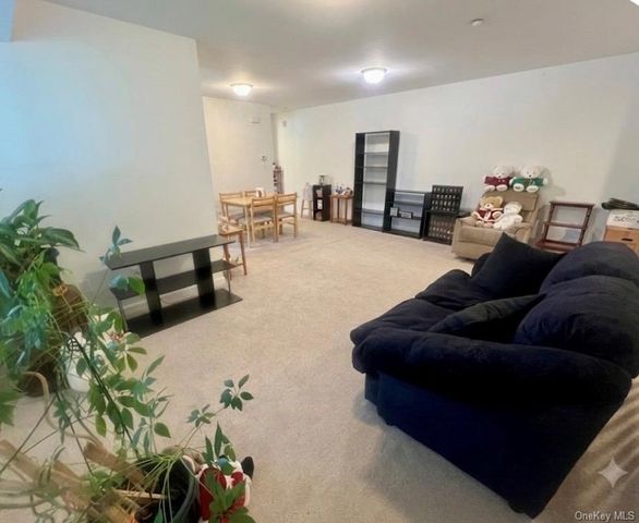 26 El Camino Court Gibbs 26, Coram, NY 11727