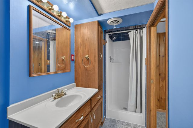 1701 4th Street E, Saint Paul, MN 55106