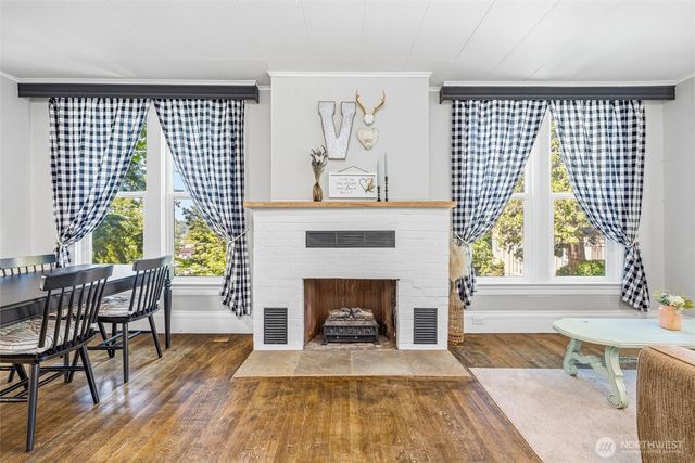 112 E Division Street, Mount Vernon, WA 98274