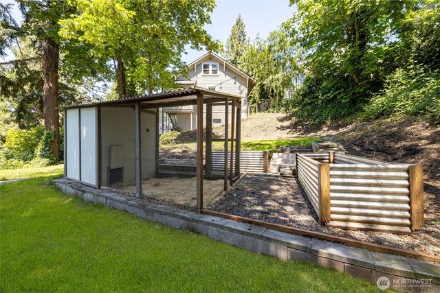112 E Division Street, Mount Vernon, WA 98274