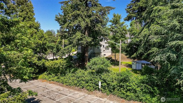 112 E Division Street, Mount Vernon, WA 98274