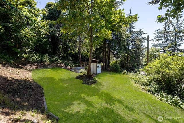 112 E Division Street, Mount Vernon, WA 98274