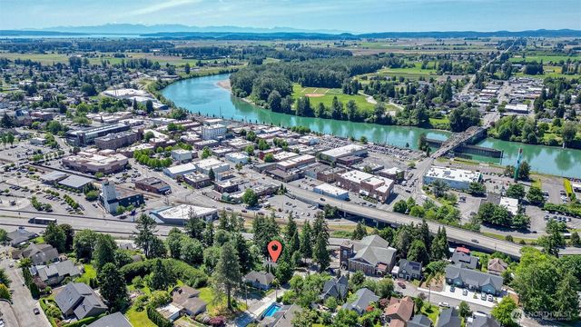 112 E Division Street, Mount Vernon, WA 98274