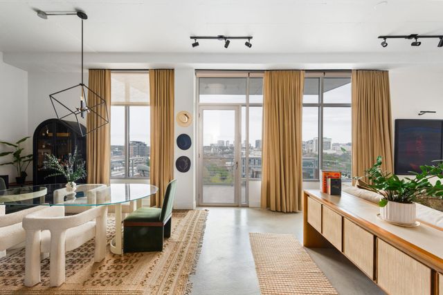 800 W 5th ST 902, Austin, TX 78703