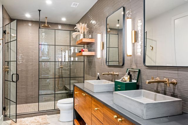 800 W 5th ST 902, Austin, TX 78703