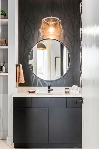 800 W 5th ST 902, Austin, TX 78703